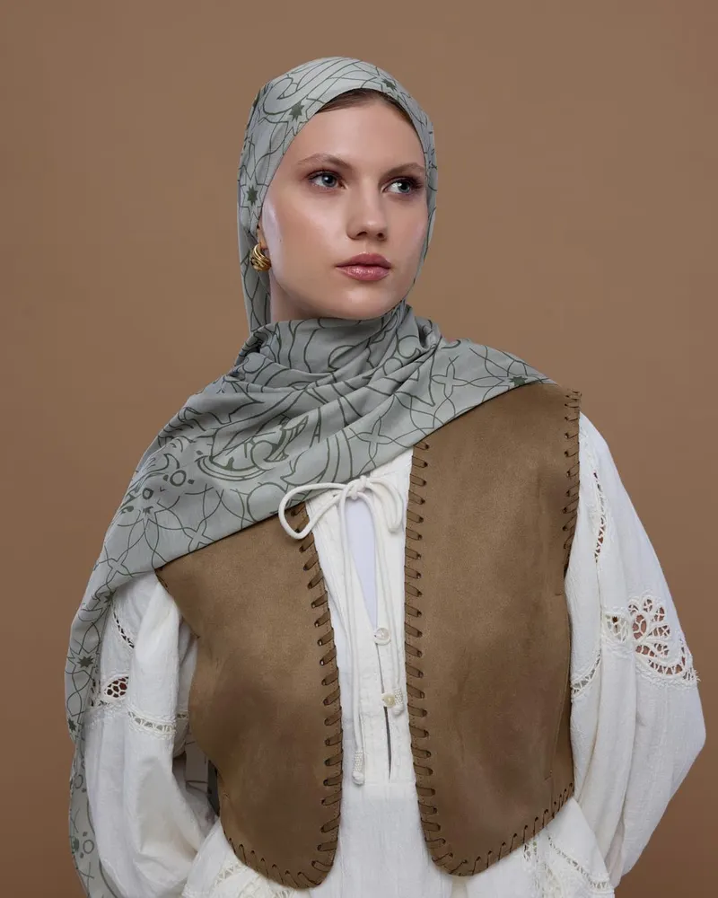 Badem Kremi & Zeytin Yeşili Efsunlu Desen Şal - 38