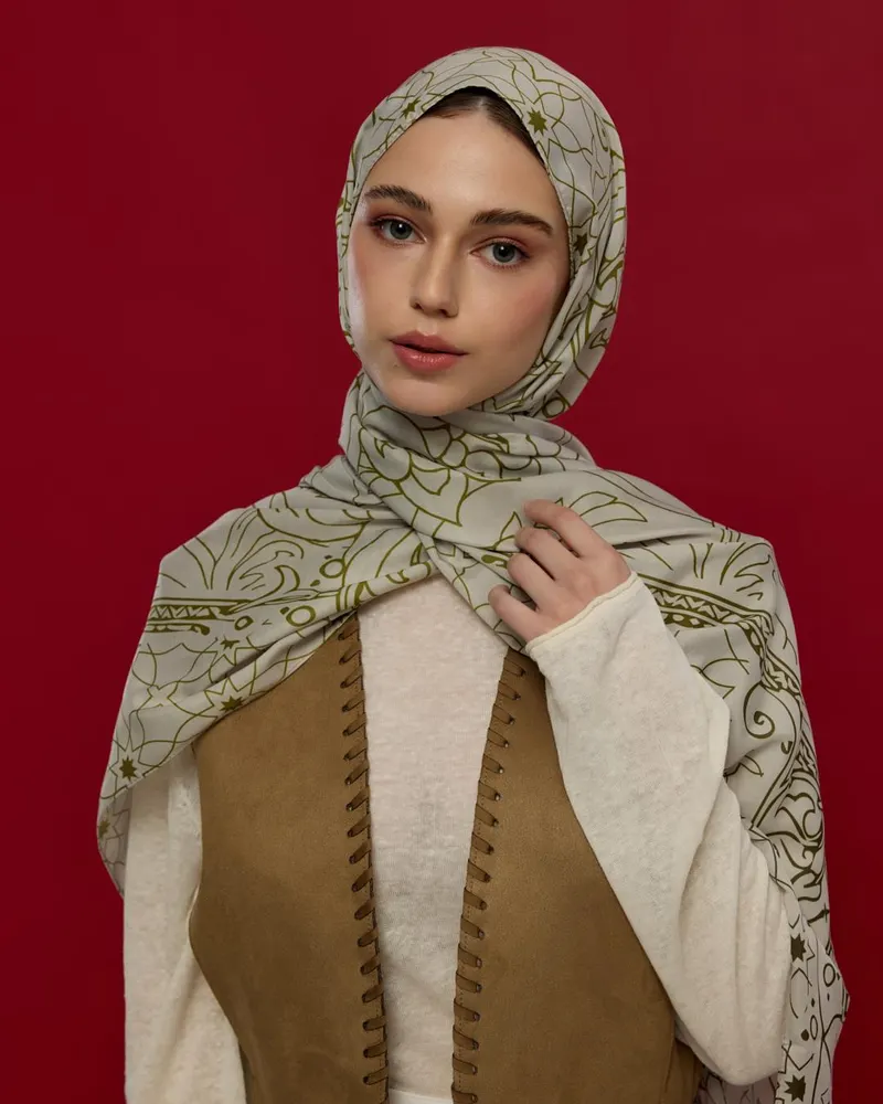 Beyaz Işık & Altın Zeytin Efsunlu Desen Şal - 40