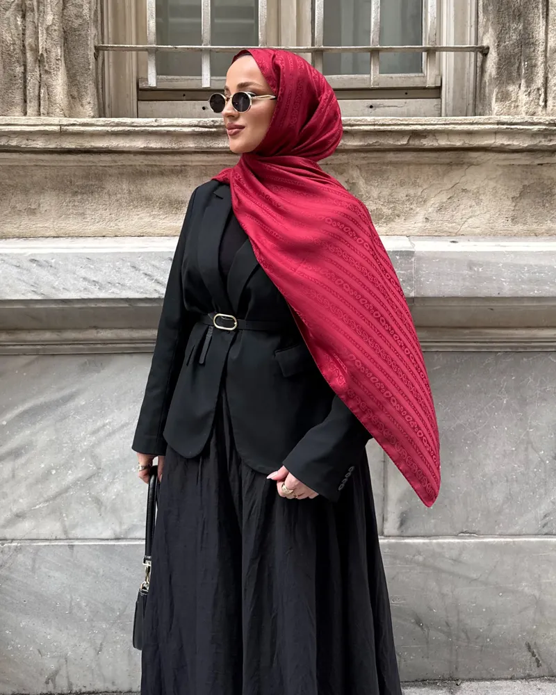 Bordo Şerit Desen Jakar Şal