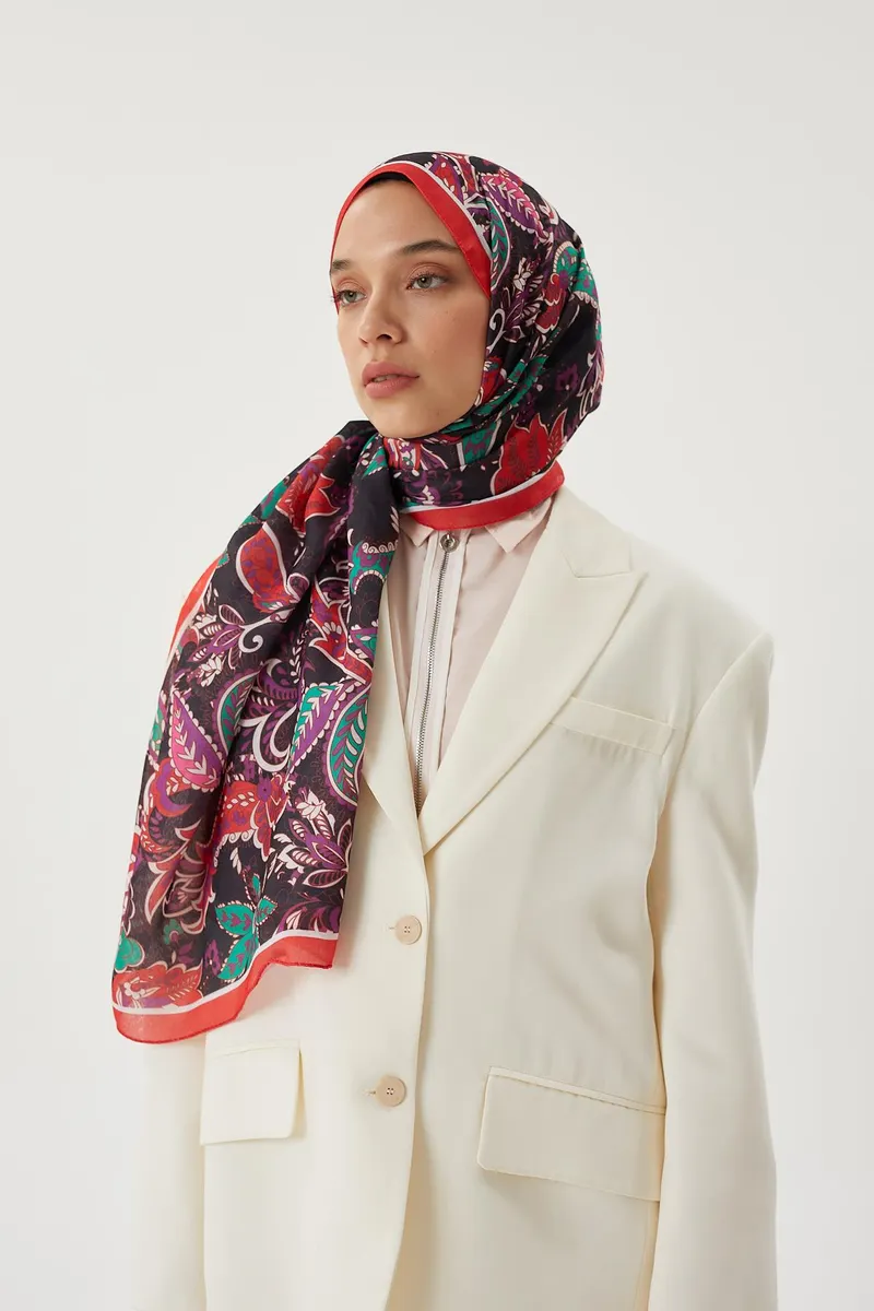 Bordo & Siyah Retro Desen Şal · görsel 4