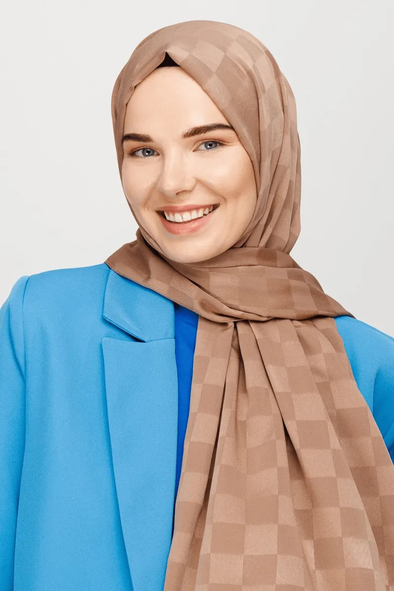 Kahverengi Dama Desen İpeksi Jakar Şal