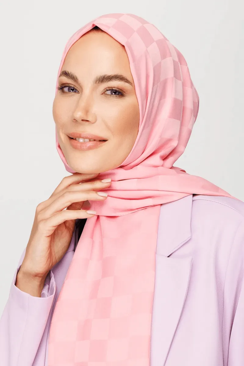 Şeker Pembe Dama Desen İpeksi Jakar Şal · görsel 3