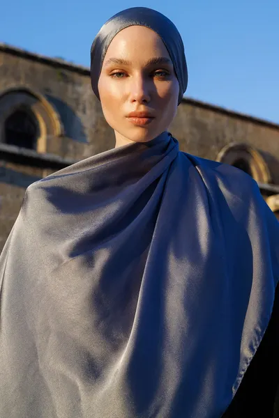 Füme Diamond Aura Şal · Füme