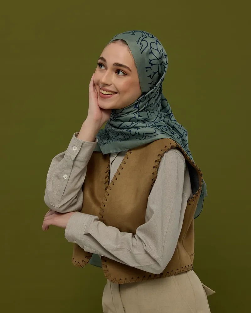 Duman & Lacivert Harem Rüyası Desen Şal - 70 · görsel 3