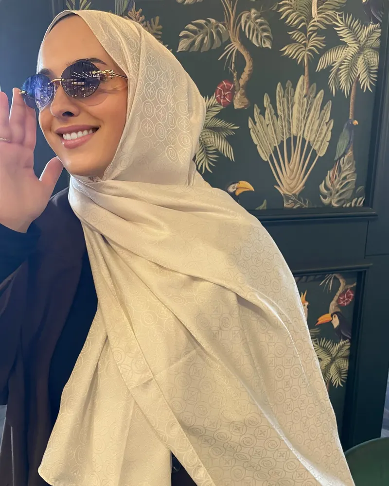 Ekru Luxe Desen Jakar Şal