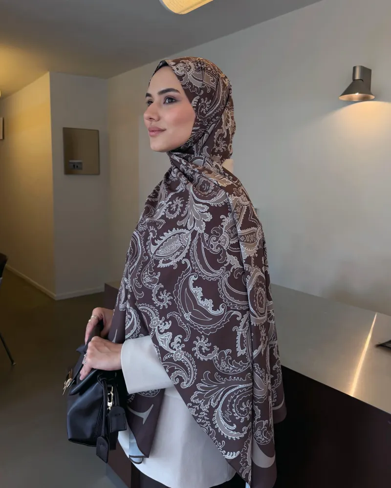 Eslem'in Acı Kahve Deva Desen Pamuk Vual Şal Tercihi