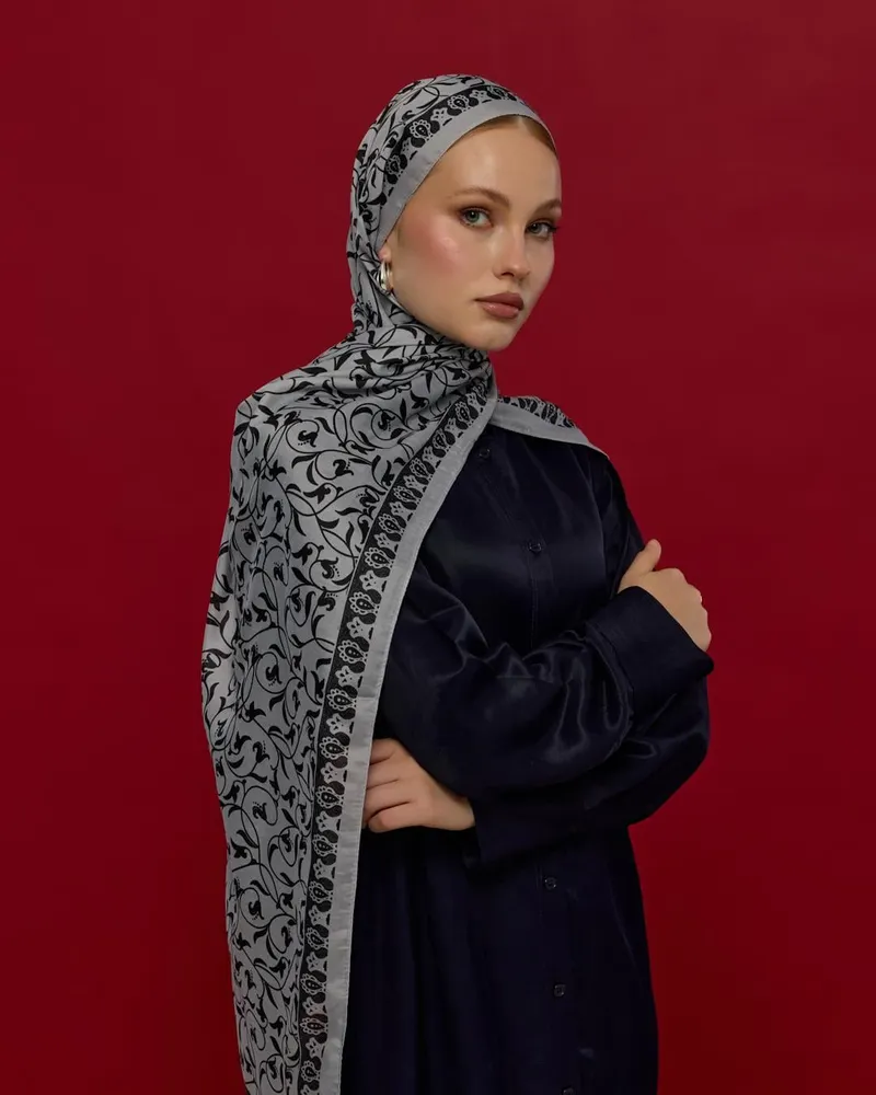 İnci & Siyah Lale Bahçesi Desen Şal - 66