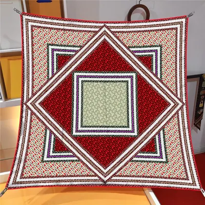 İthal Bordo B 2 Desen Twill İpek Eşarp · Bordo B