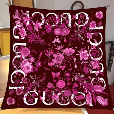 İthal Fuşya G Flower Desen Twill İpek Eşarp · Fuşya G