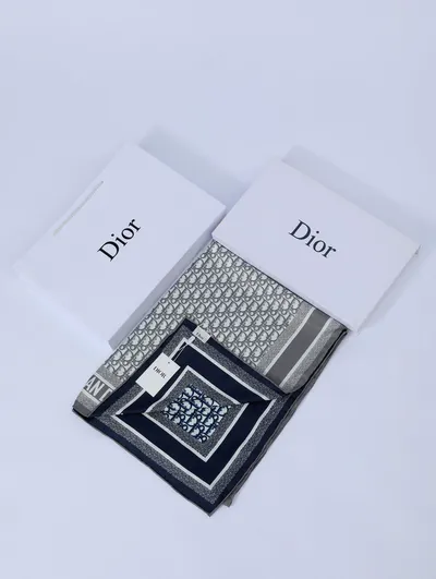 Gri