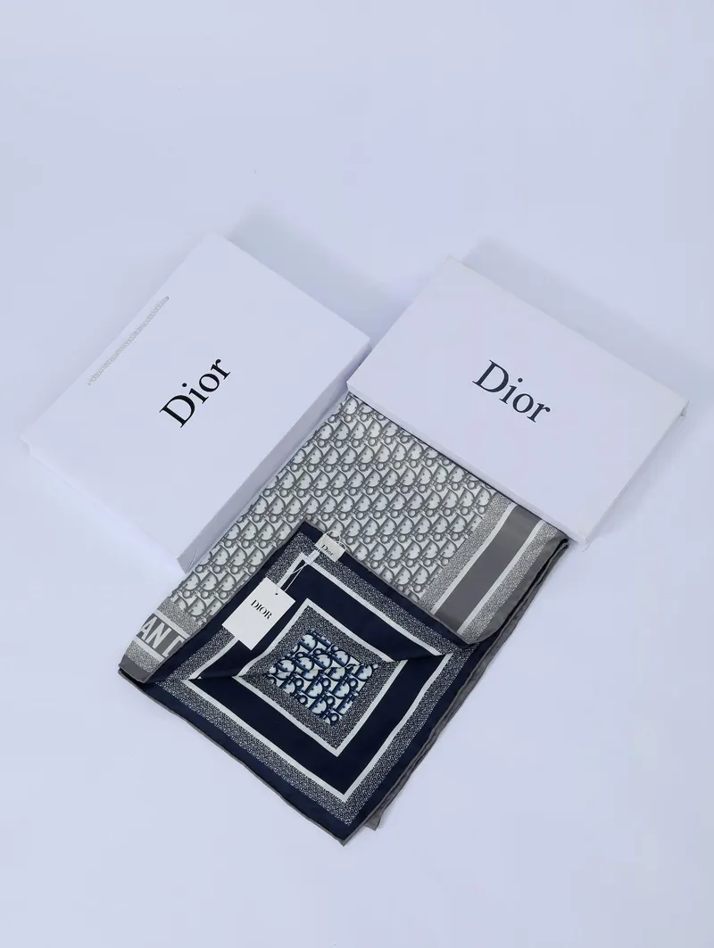 İthal Gri & Lacivert CD Desen Twill İpek Şal
