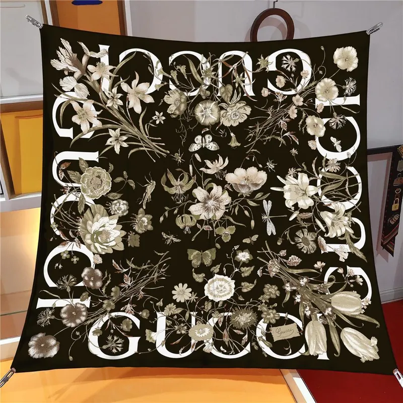 İthal Haki G Flower Desen Twill İpek Eşarp