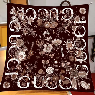İthal Kahverengi G Flower Desen Twill İpek Eşarp · Kahverengi G