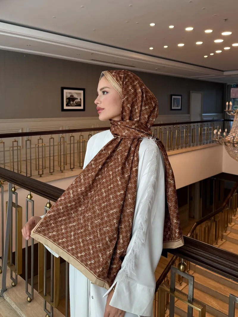 İthal Kahverengi & İndigo Kilit G Desen Twill İpek Şal