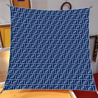 İthal Lacivert F Desen Twill İpek Eşarp · Lacivert