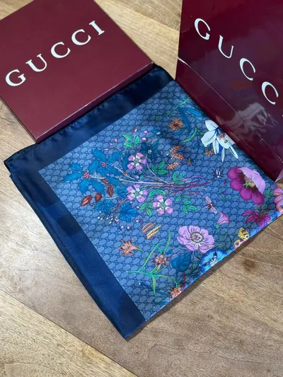 Lacivert G