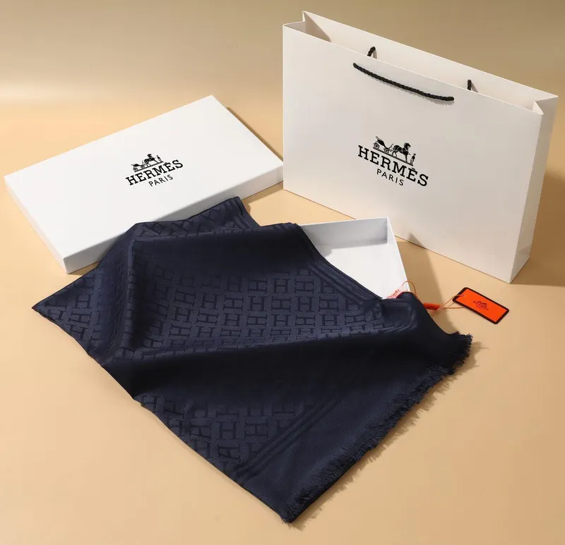 İthal Lacivert H Desen Koton İpek Şal