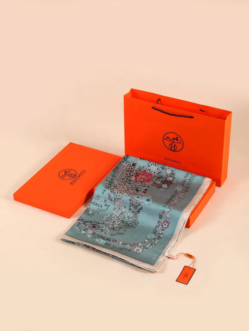 İthal Mint & Bej H Desen Vual İpek Şal