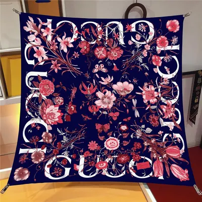 İthal Nar Çiçeği G Flower Desen Twill İpek Eşarp · Nar Çiçeği