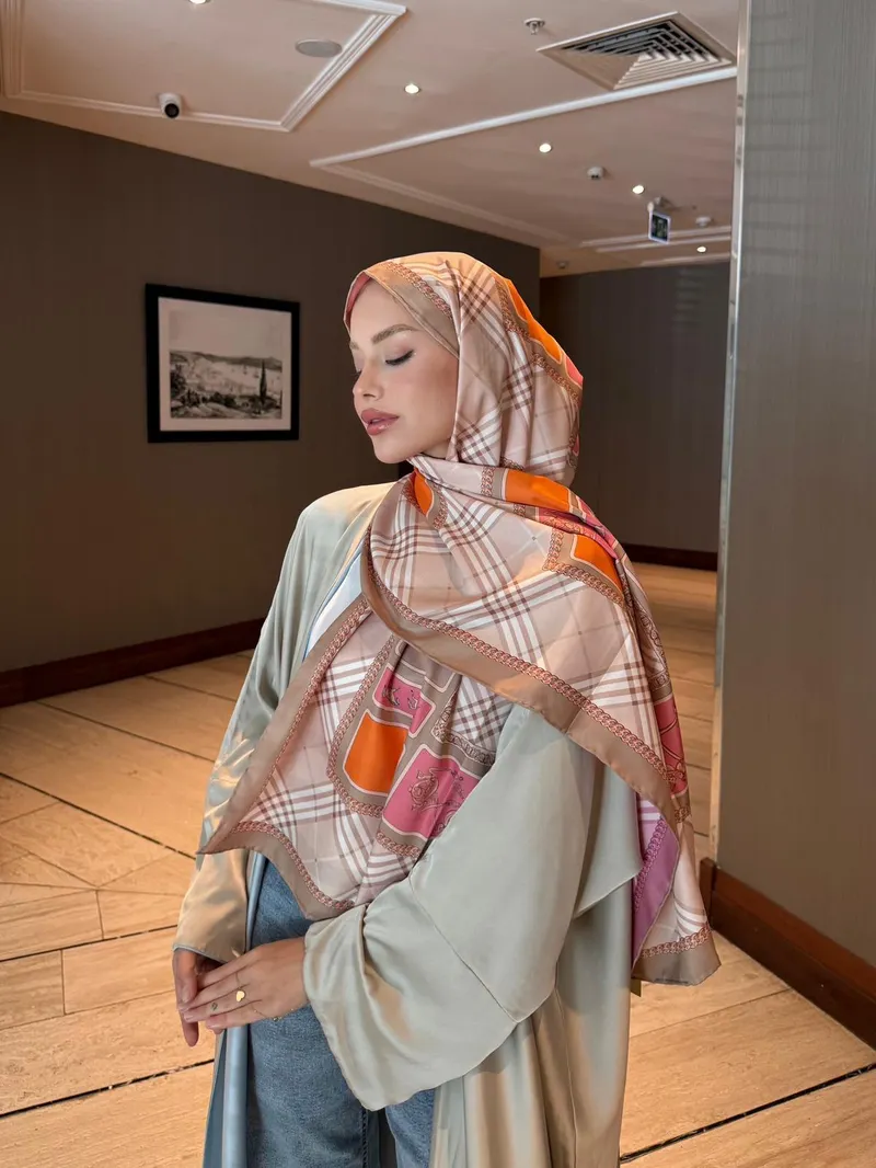 İthal Şeker Pembe & Pudra B Desen Twill İpek Şal