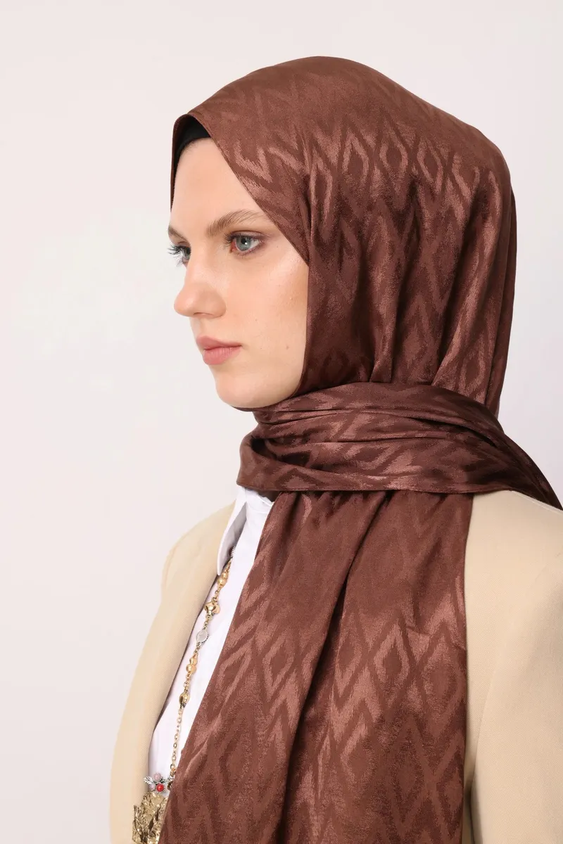 Yalı Karo Desen Parlak Jakar Şal