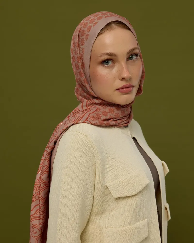 Krem Gölgesi & Kiremit Bala Hatun Desen Şal - 30