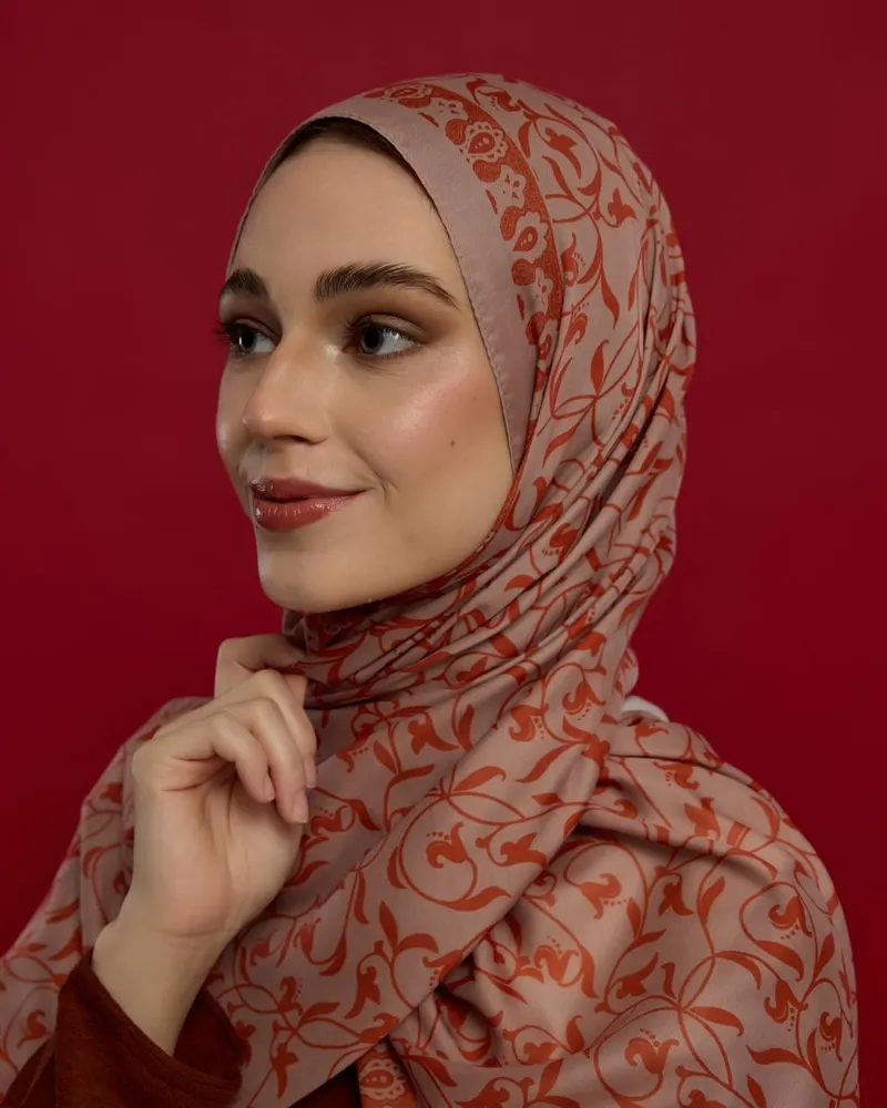 Krem Gölgesi & Kiremit Lale Bahçesi Desen Şal - 30