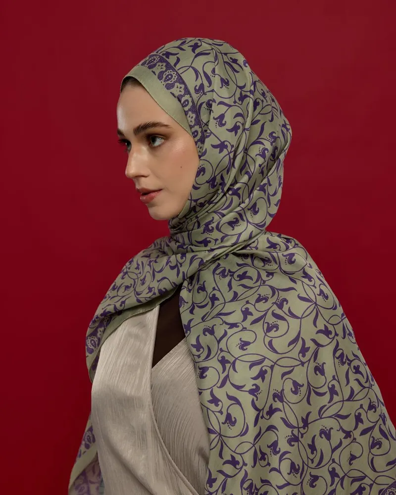 Krem Zencefil & Menekşe Lale Bahçesi Desen Şal - 04