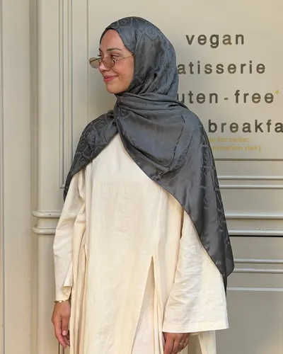 Kül Gri Imannoor Armoni Desen Pamuk Jakar Şal · Kül Gri Imannoor
