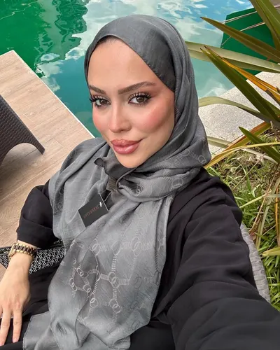 Kül Gri Imannoor Monogram Zincir Desen Pamuk Jakar Şal · Kül Gri Imannoor