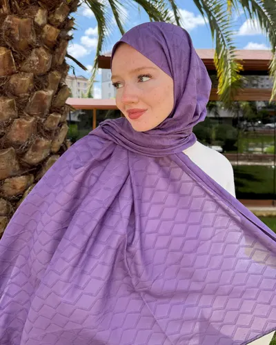 Lila Baklava