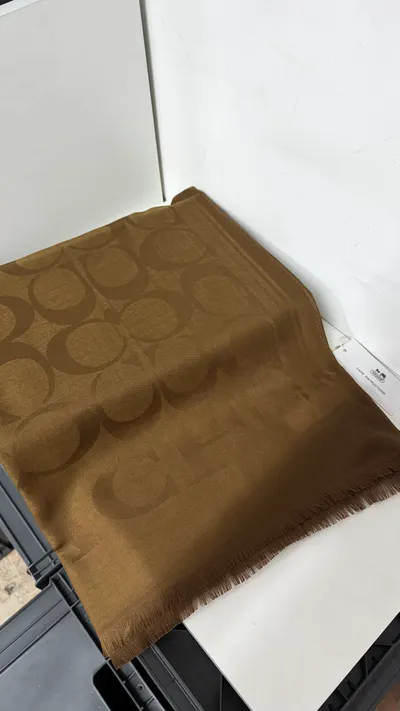 Mocha Büyük C Desen İnce Yün İpek Şal · Mocha Büyük