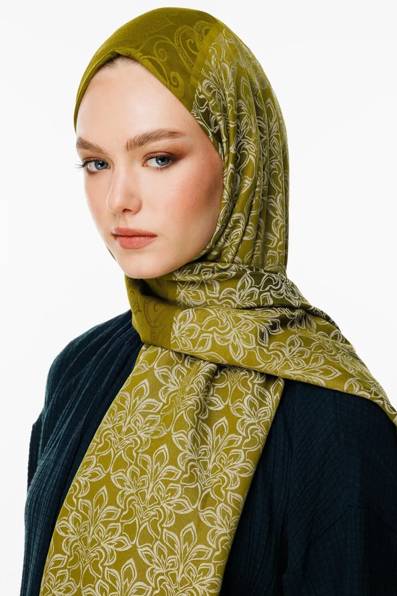 Yağ Yeşili-Ekru Nora Desen Çift Taraflı Şal · görsel 2