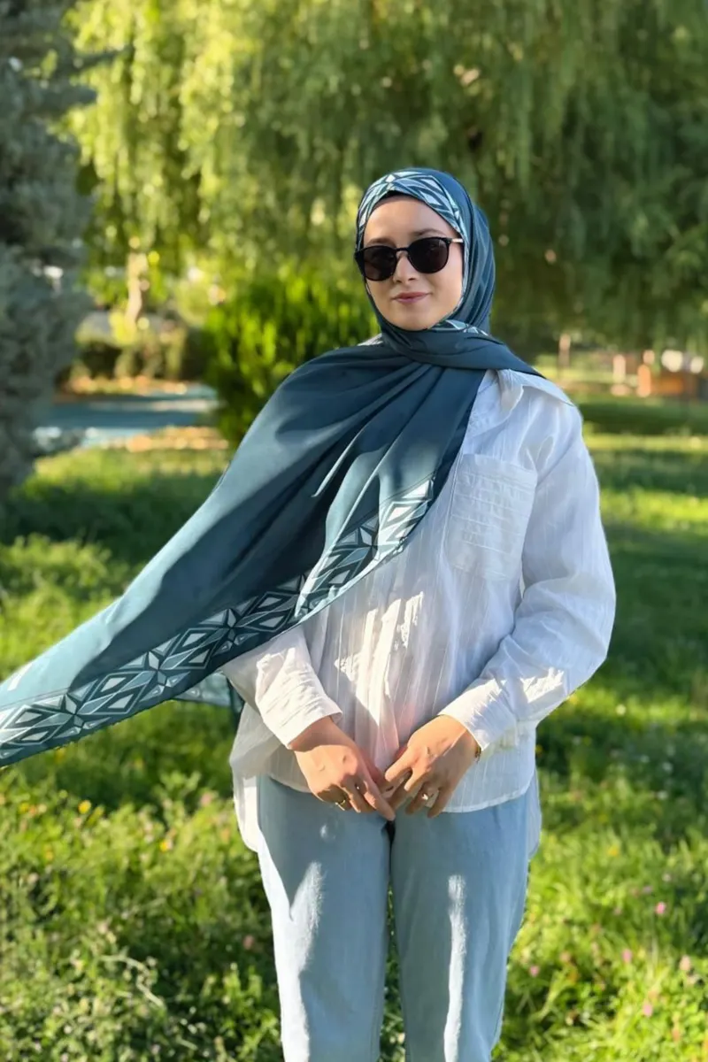 Petrol Venedik Desen Pamuk Vual Şal