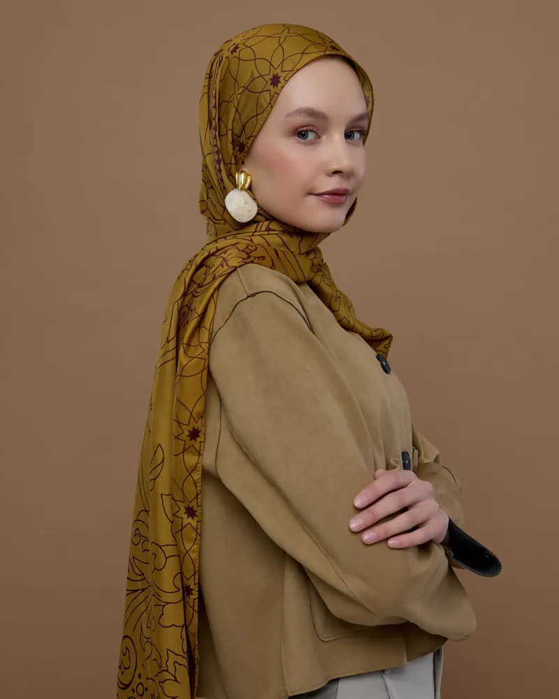 Saf Altın & Tarçın Rüzgarı Efsunlu Desen Şal - 32