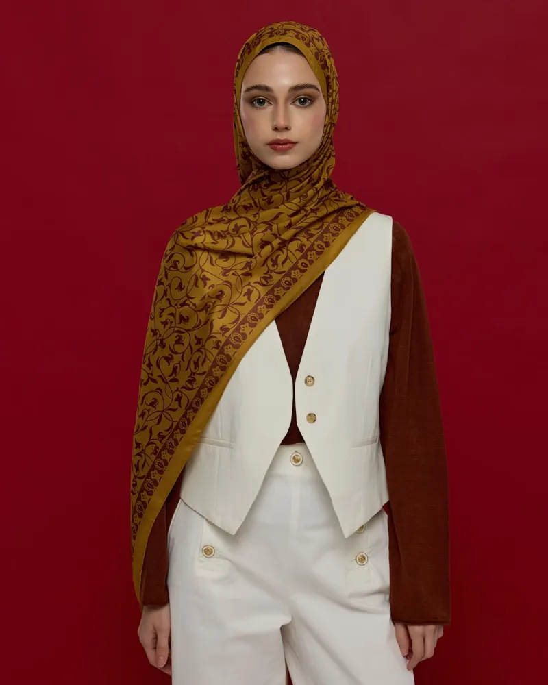 Saf Altın & Tarçın Rüzgarı Lale Bahçesi Desen Şal - 32