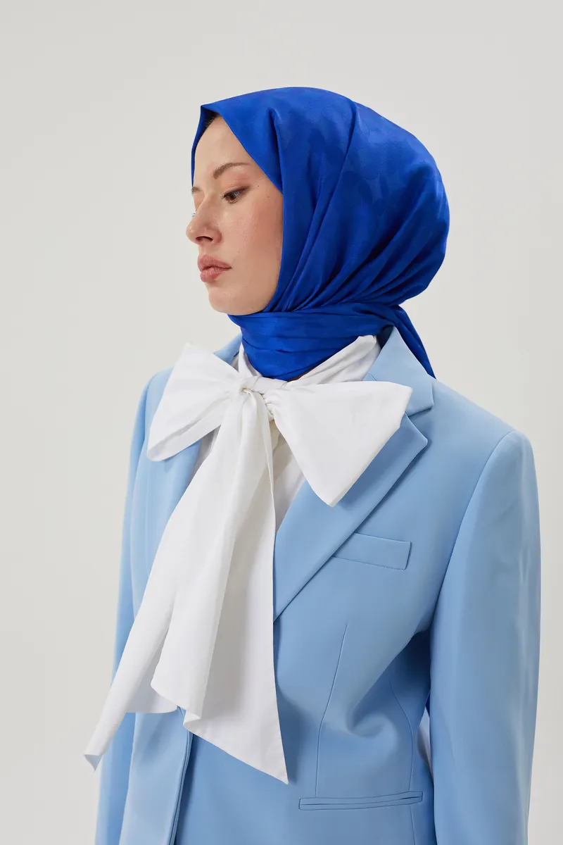Saks Mavisi Rise Desen Jakar Şal · görsel 4