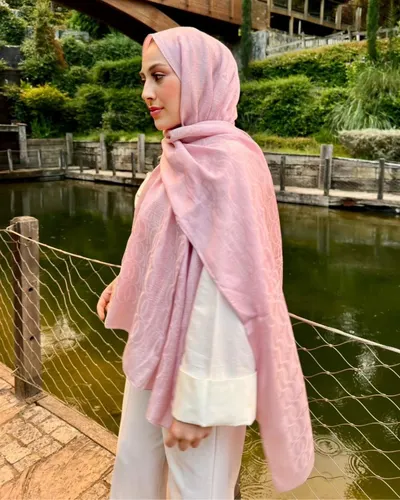 Şeker Pembe Imannoor