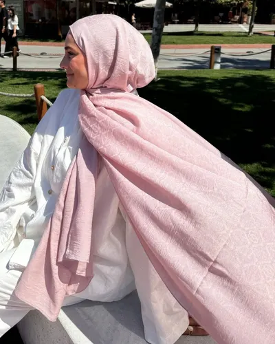 Şeker Pembe Imannoor