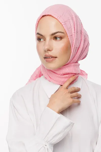 Şeker Pembe Piliseli Bambu Eşarp · Şeker Pembe
