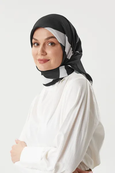 Siyah - Classic Pamuk Eşarp · Siyah