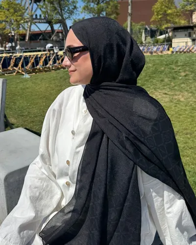 Siyah Imannoor