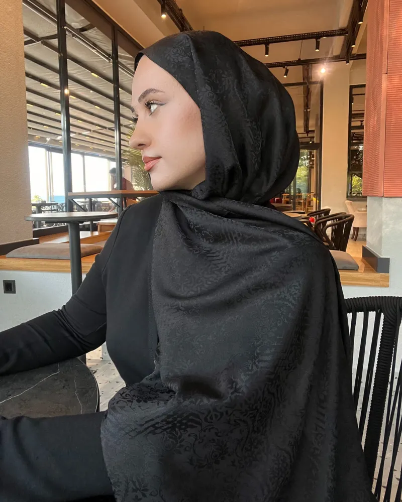 Siyah Lavin Desen Jakar Şal · görsel 2