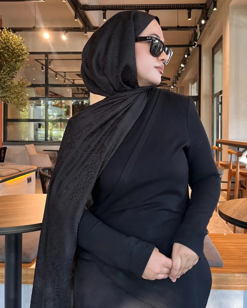 Siyah Lavin Desen Jakar Şal · görsel 4