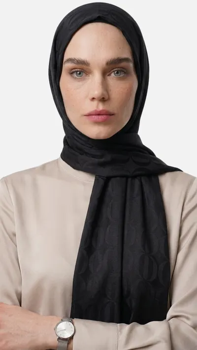 Siyah