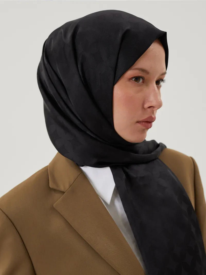Siyah Rise Desen Jakar Şal · görsel 4
