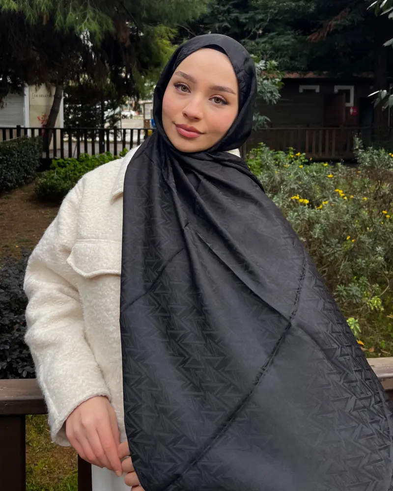 Siyah Triya Desen Jakar Şal