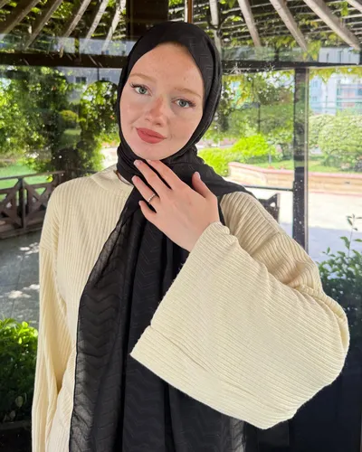 Siyah Zikzak