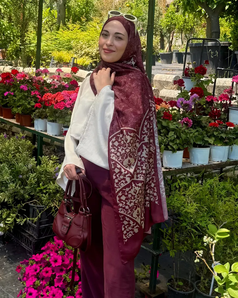 Şule'nin Tarçın Kabuk & İnci Taşı Saraylı Desen Şal Tercihi - 11