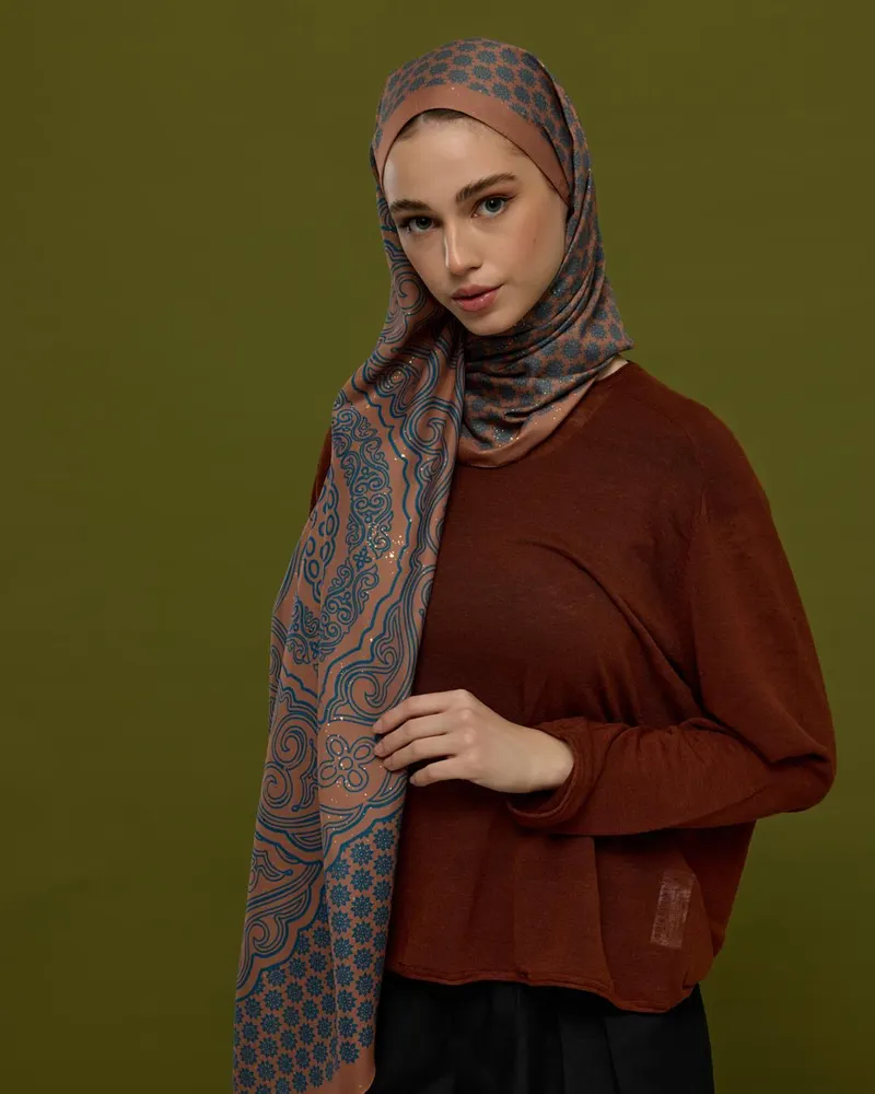 Tarçın Dumanı & Çakıl Mavisi Bala Hatun Desen Şal - 52